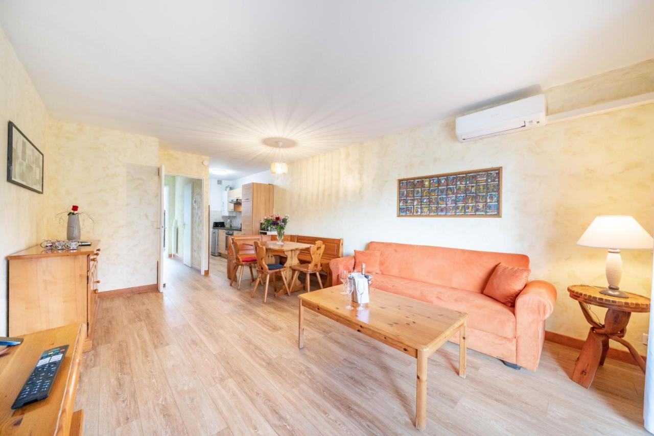 Spacious Apartment At A 5 Min Walk From The Beach Antibes Exterior photo